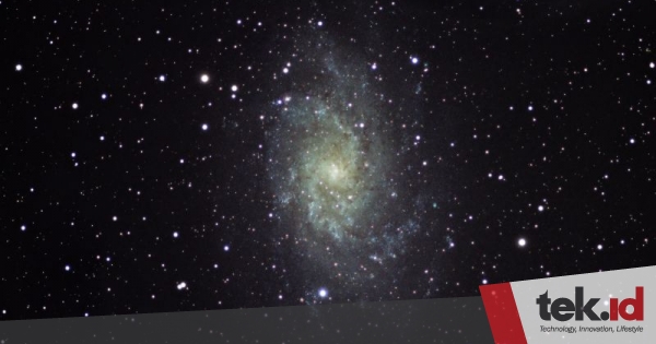 Dari tumbukan ke supermasif: Evolusi lubang hitam di pusat Galaksi Bima&nbsp;Sakti